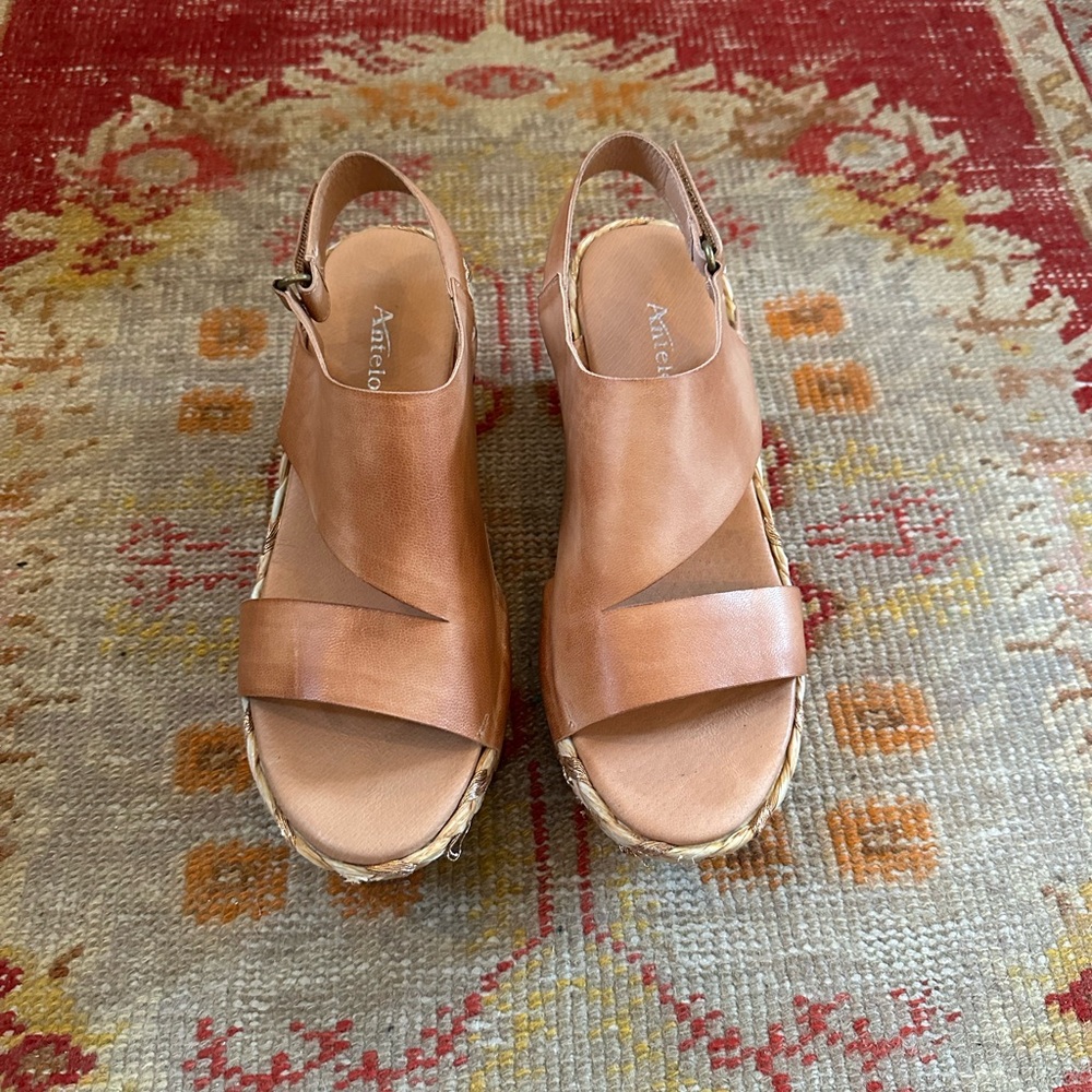 Antelope Women's Tan Espadrille Sandals